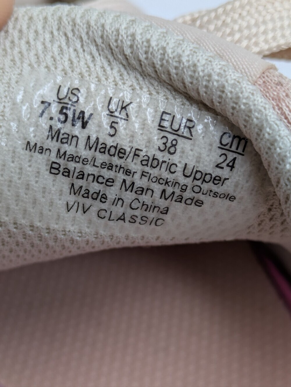 Ryka Viv Classic Blush Sneaker 7.5 Wide - Picture 8 of 8